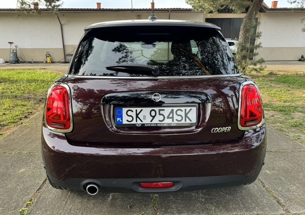 MINI Cooper cena 89900 przebieg: 13000, rok produkcji 2019 z Łaskarzew małe 436